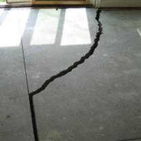 earthquake crack unreinforced concrete slab